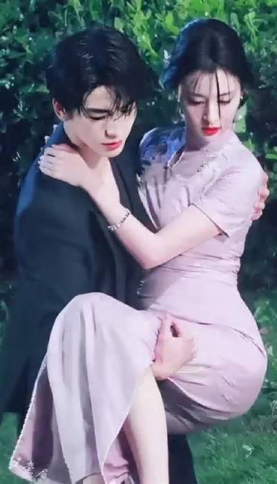 一件潜水服带火王楚然,172cm大骨架女生看完都说“美”