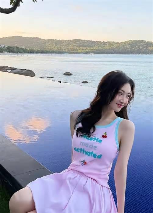 三十岁后为何避开粉色?景甜粉色系造型却完美解锁少女感