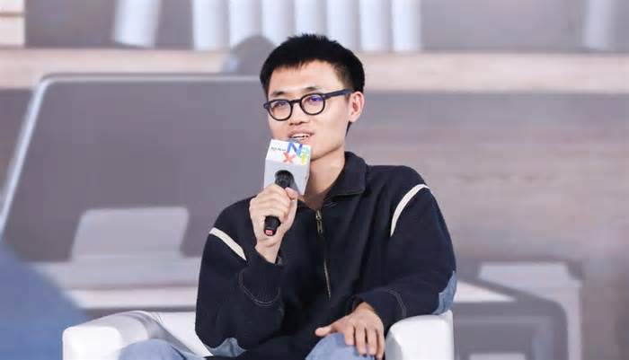 0产品0营收! 阿里天才P10初创AI公司估值135亿,腾讯投了